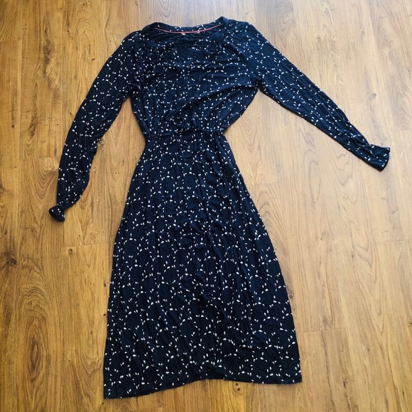 MAXI DRESS Long Sleeve Barely Used Flawless - Picture 10 of 13